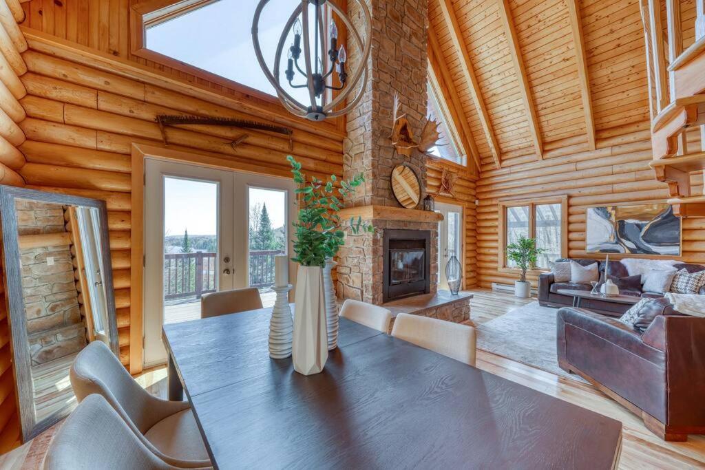 Le Courchevel Luxe Chalet - Private Pool - Jacuzzi - Ski Saint Adolphe D'Howard Kültér fotó
